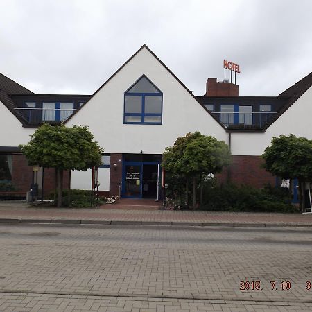 Hotel Ziegenkrug Schweriner Tor Pampow Exterior foto