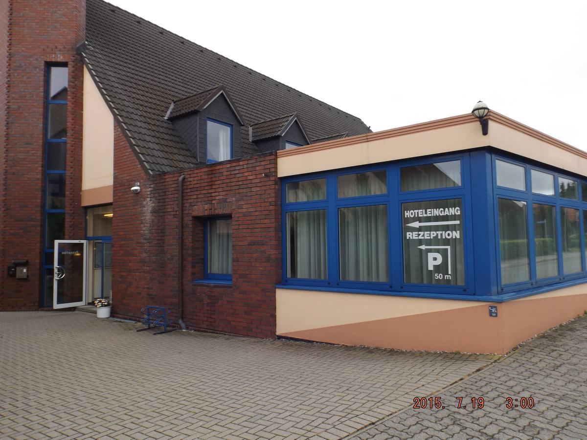 Hotel Ziegenkrug Schweriner Tor Pampow Exterior foto